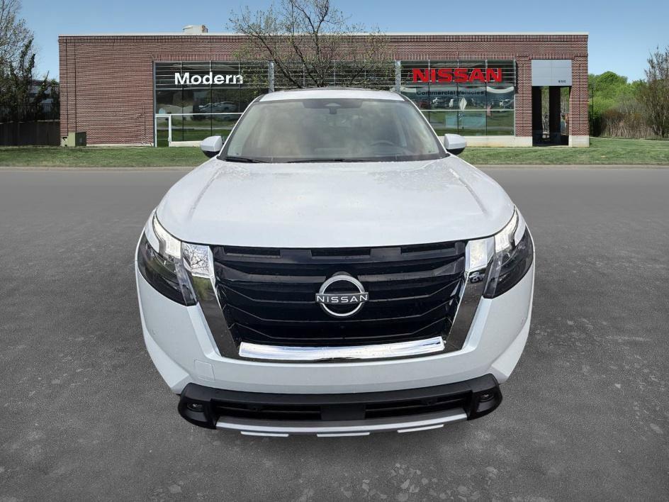 new 2025 Nissan Pathfinder car, priced at $48,290