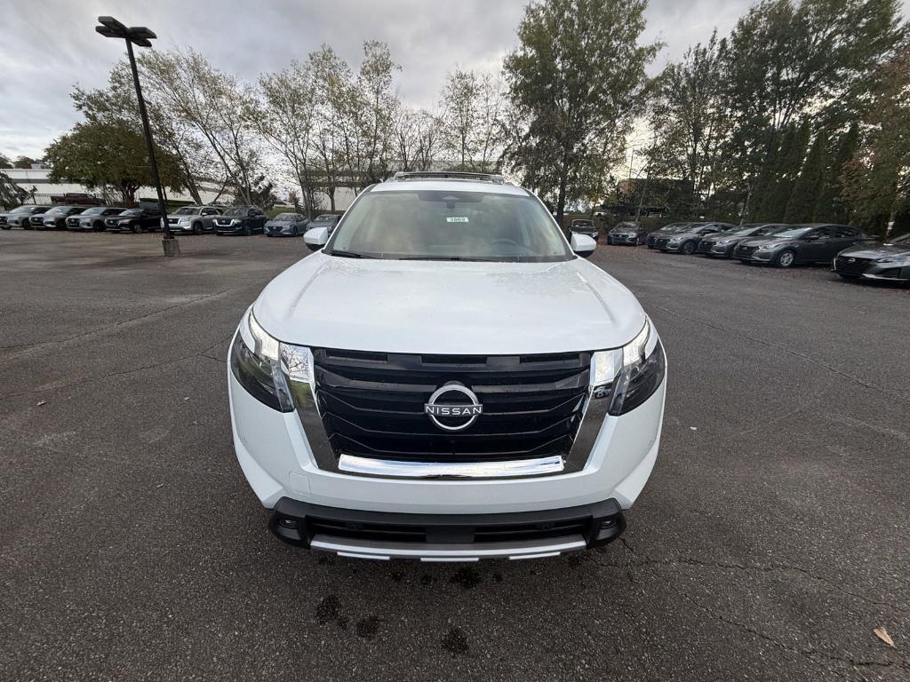 new 2025 Nissan Pathfinder car, priced at $48,040