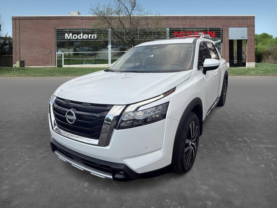 new 2025 Nissan Pathfinder car, priced at $48,290