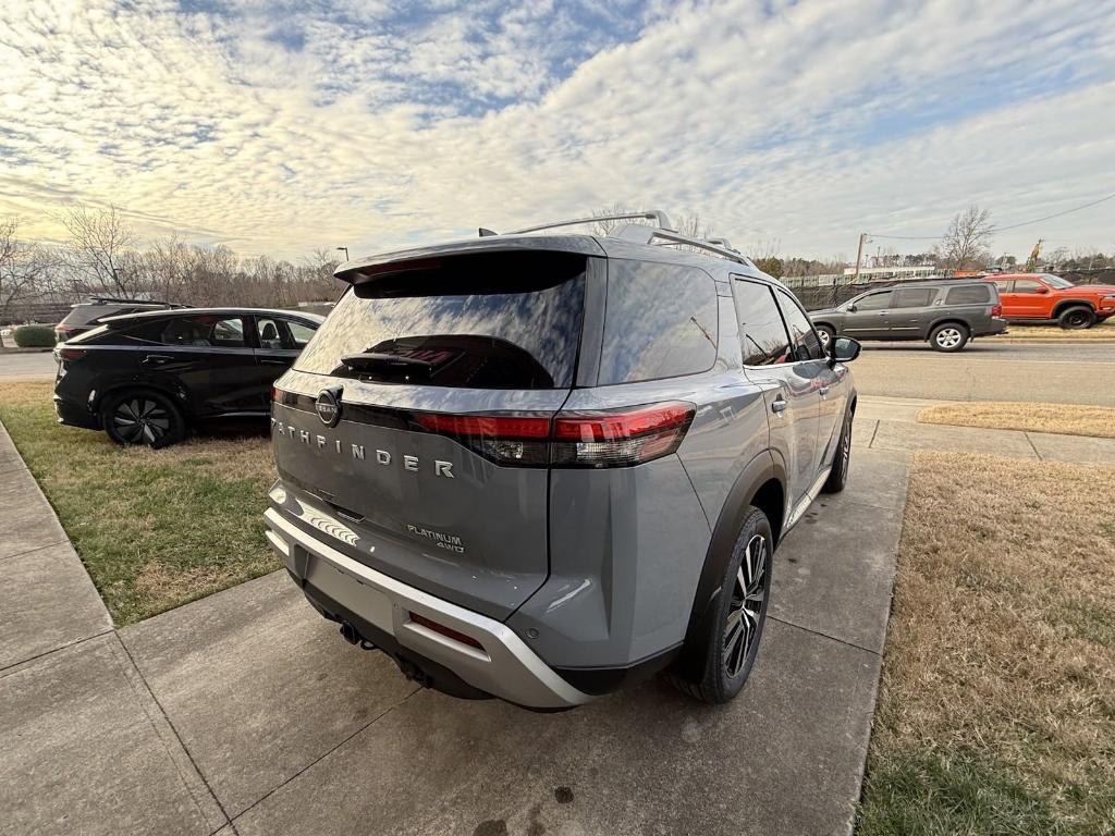 new 2025 Nissan Pathfinder car, priced at $51,740