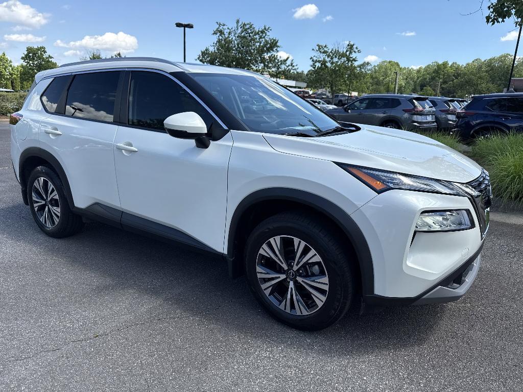 used 2022 Nissan Rogue car, priced at $24,992