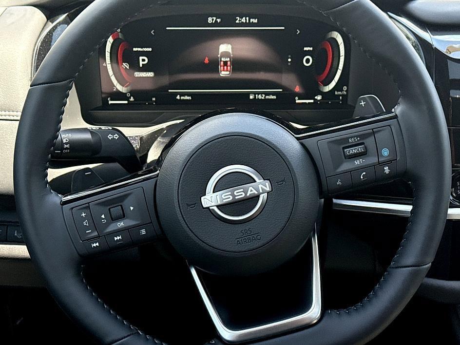 new 2025 Nissan Pathfinder car, priced at $47,811