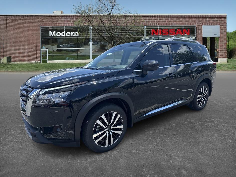 new 2025 Nissan Pathfinder car, priced at $47,811