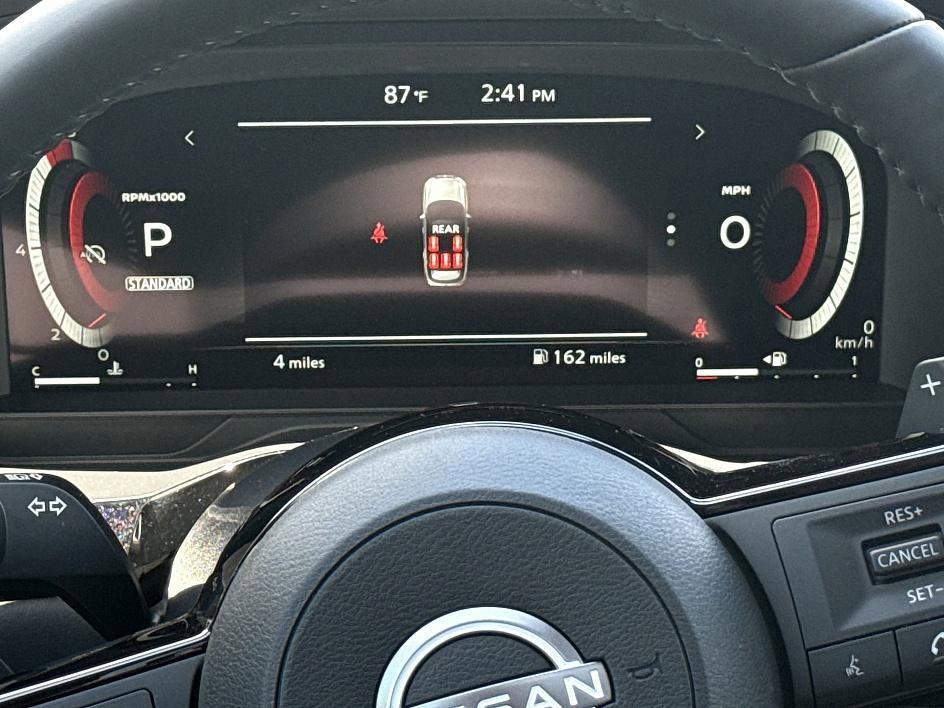 new 2025 Nissan Pathfinder car, priced at $47,811