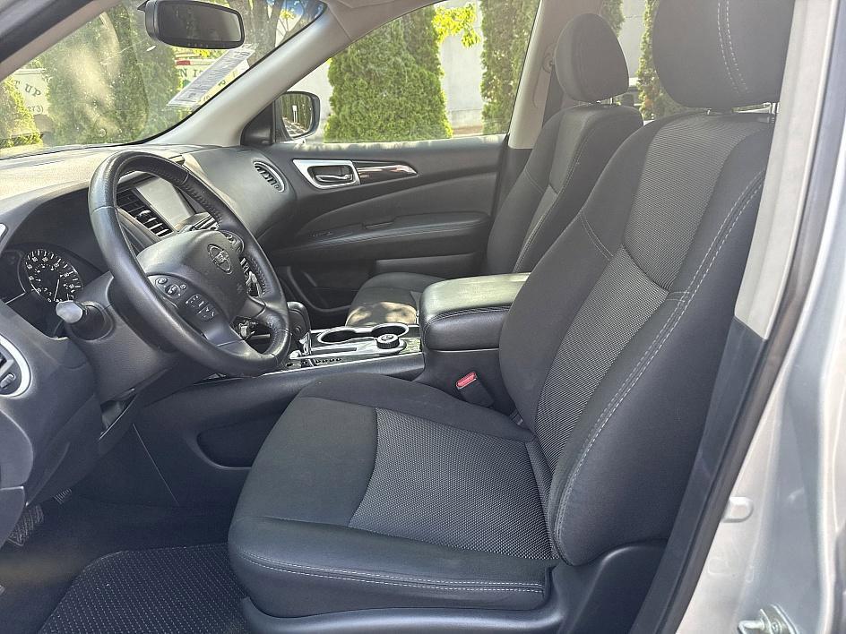 used 2020 Nissan Pathfinder car, priced at $17,826