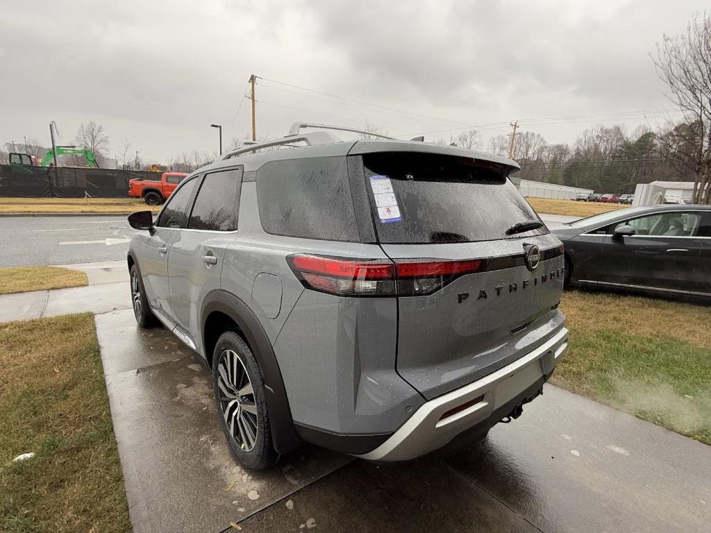 new 2025 Nissan Pathfinder car, priced at $52,940