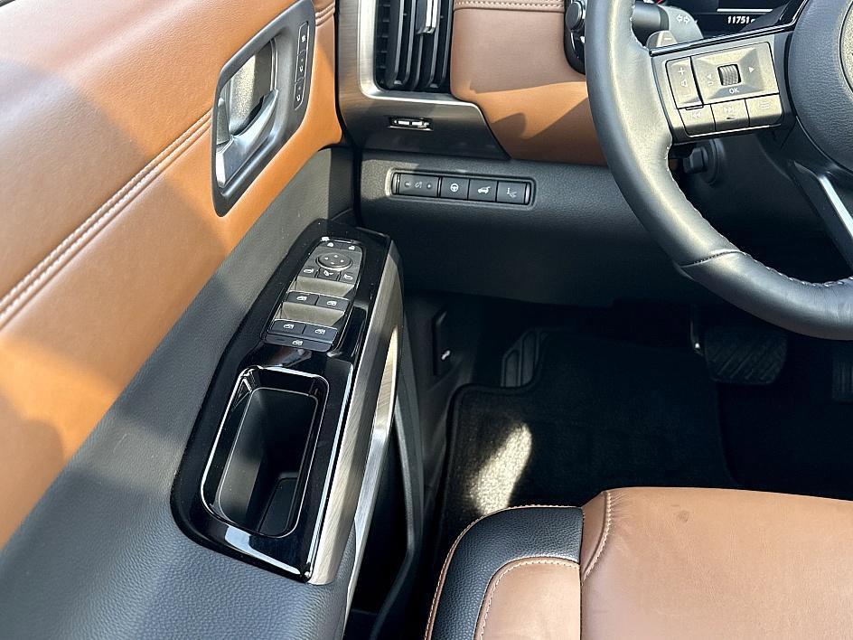 used 2024 Nissan Pathfinder car, priced at $43,457