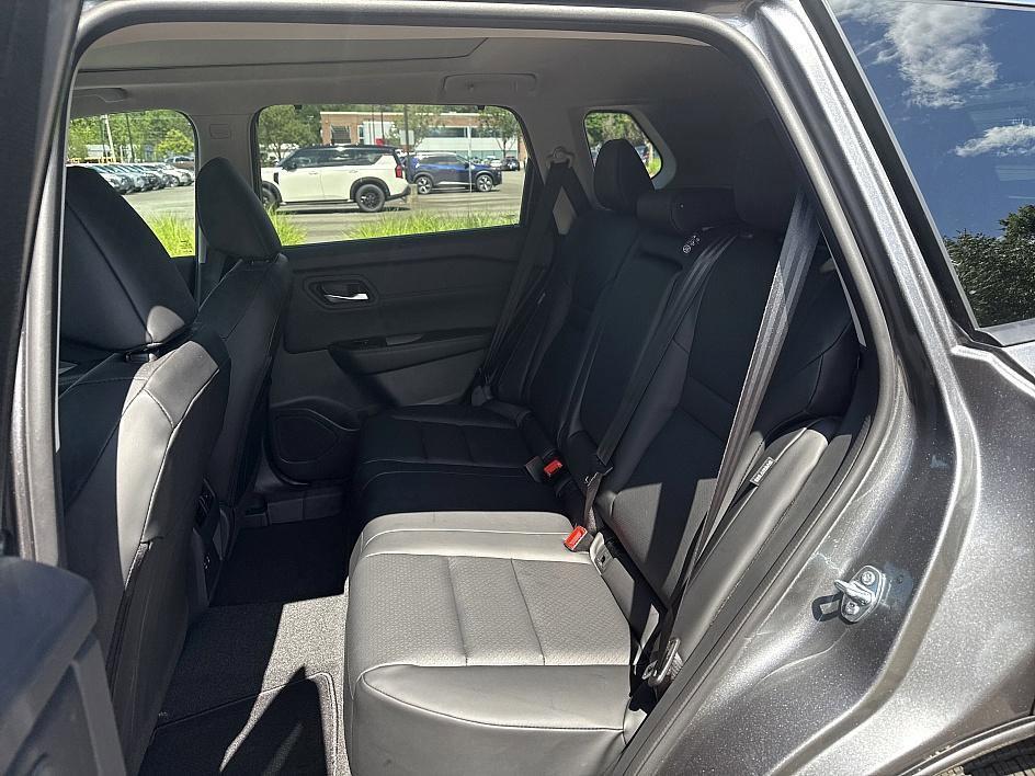 new 2025 Nissan Rogue car, priced at $32,256
