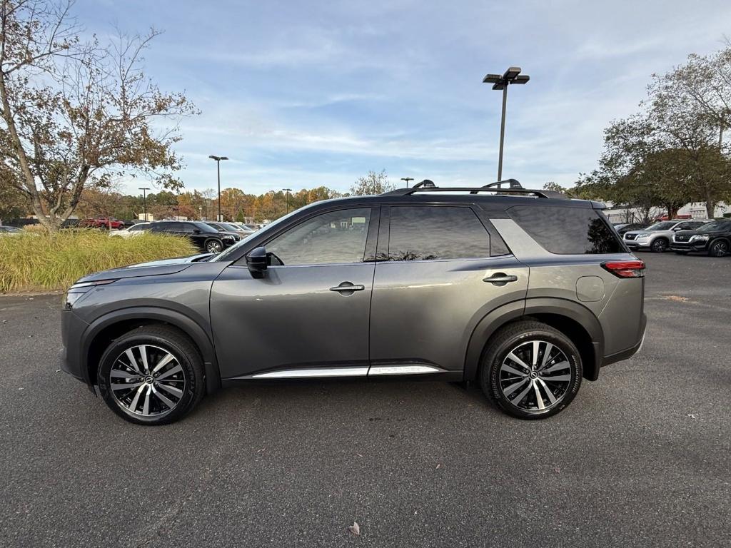 new 2025 Nissan Pathfinder car, priced at $51,610