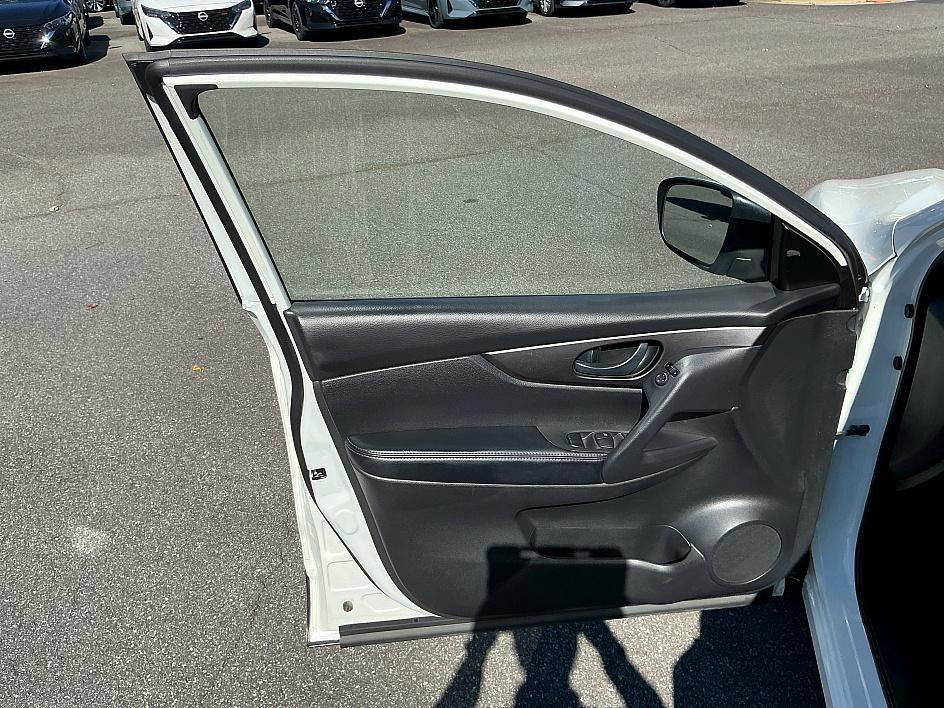 used 2019 Nissan Rogue Sport car, priced at $13,651