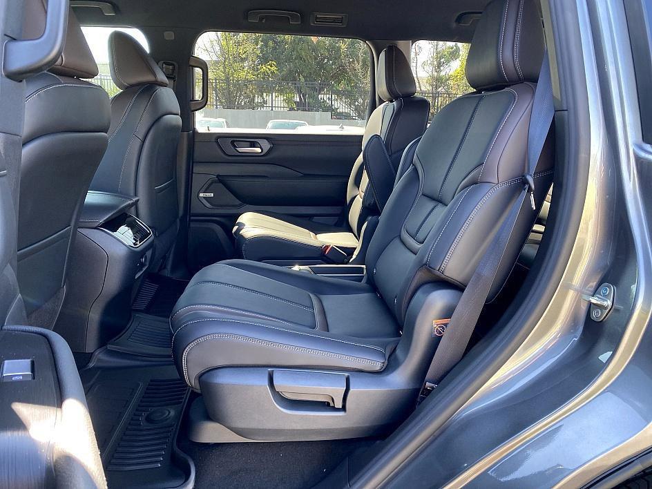 new 2026 Nissan Armada car, priced at $68,415