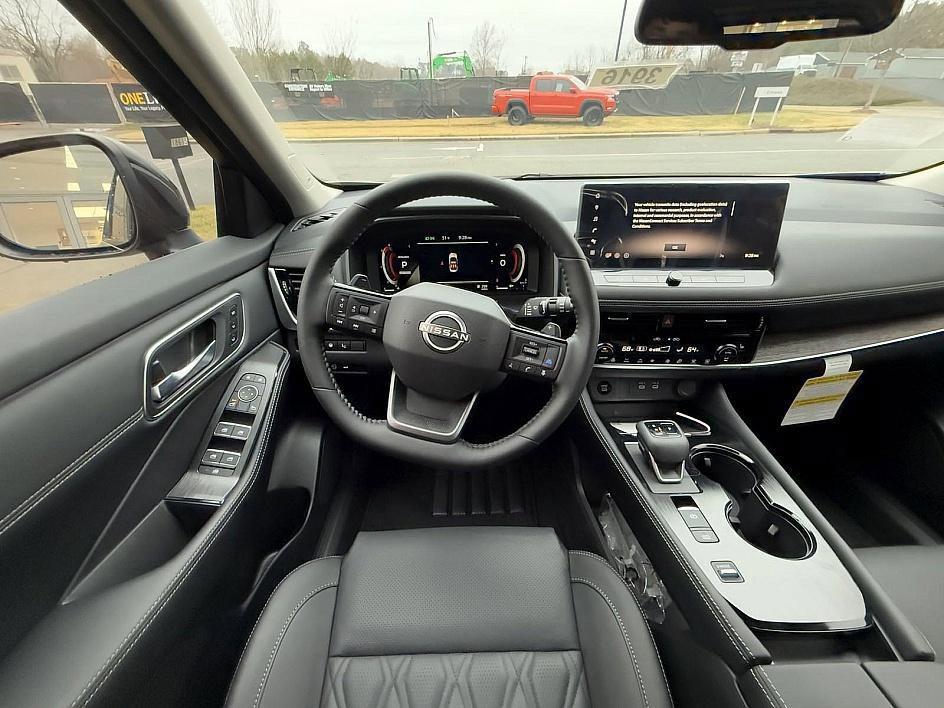 new 2025 Nissan Rogue car, priced at $39,865