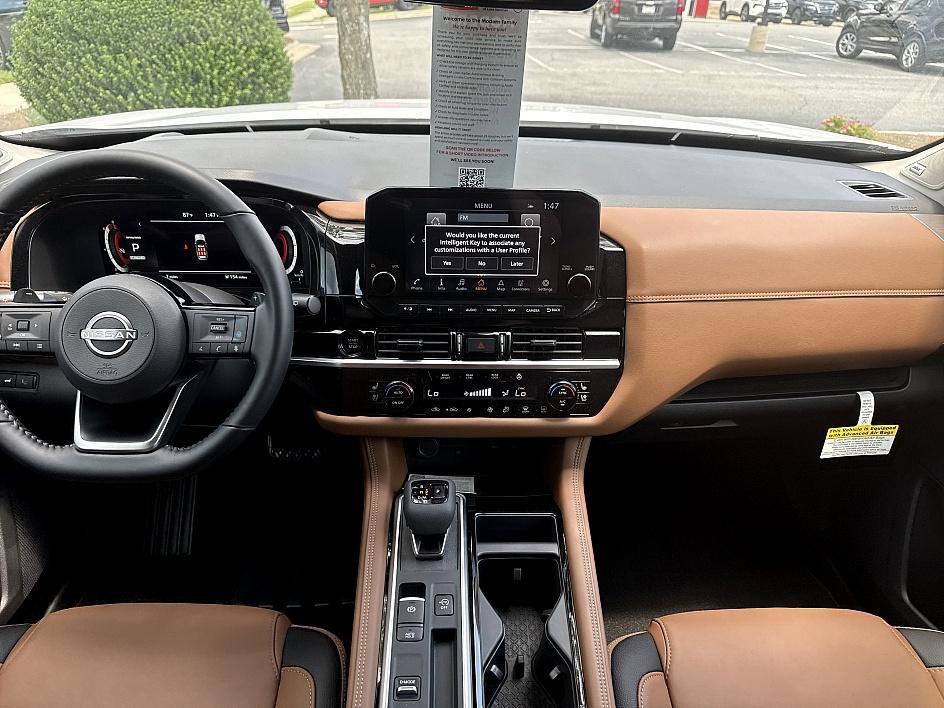 new 2025 Nissan Pathfinder car, priced at $48,209