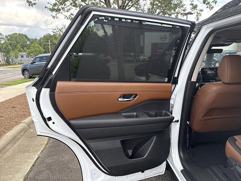 new 2025 Nissan Pathfinder car, priced at $48,209