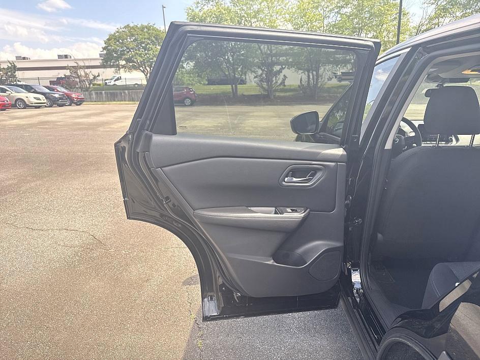 new 2025 Nissan Rogue car, priced at $30,256