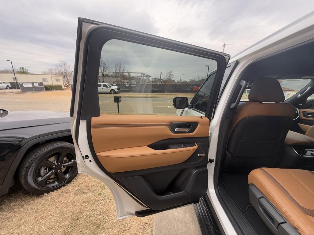 new 2025 Nissan Armada car, priced at $67,105