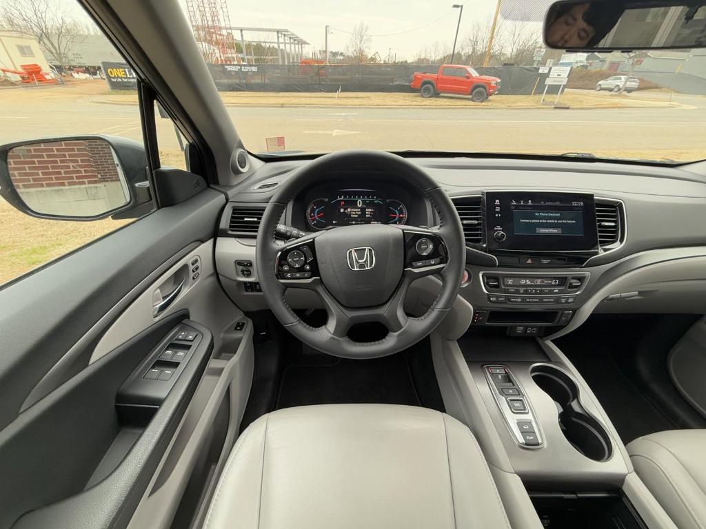 used 2022 Honda Pilot car, priced at $29,287