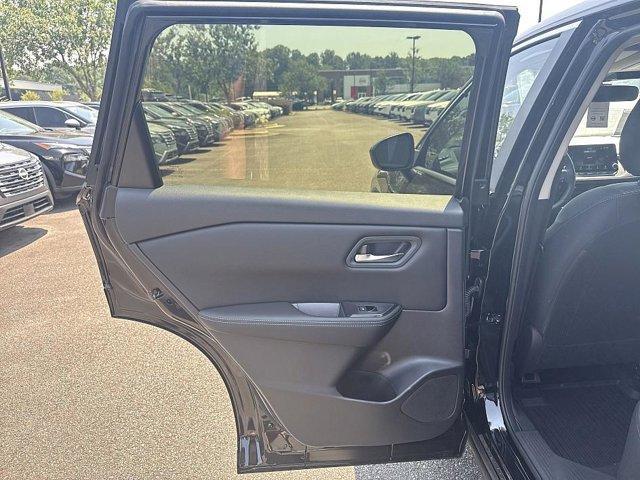 new 2025 Nissan Rogue car, priced at $30,078