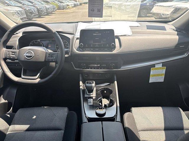 new 2025 Nissan Rogue car, priced at $30,078