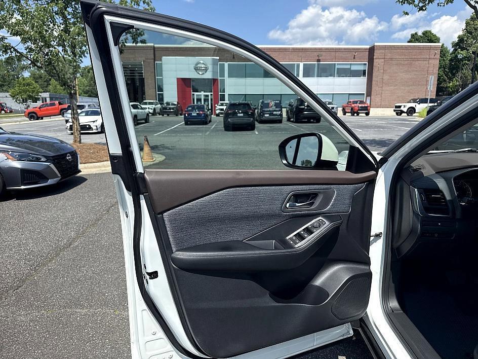 used 2023 Nissan Rogue car, priced at $25,582