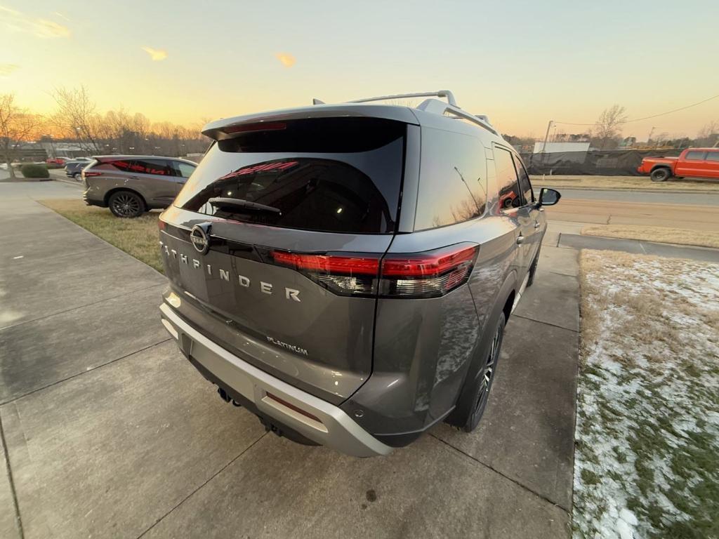 new 2025 Nissan Pathfinder car, priced at $48,765