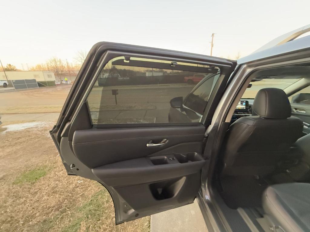 new 2025 Nissan Pathfinder car, priced at $47,265