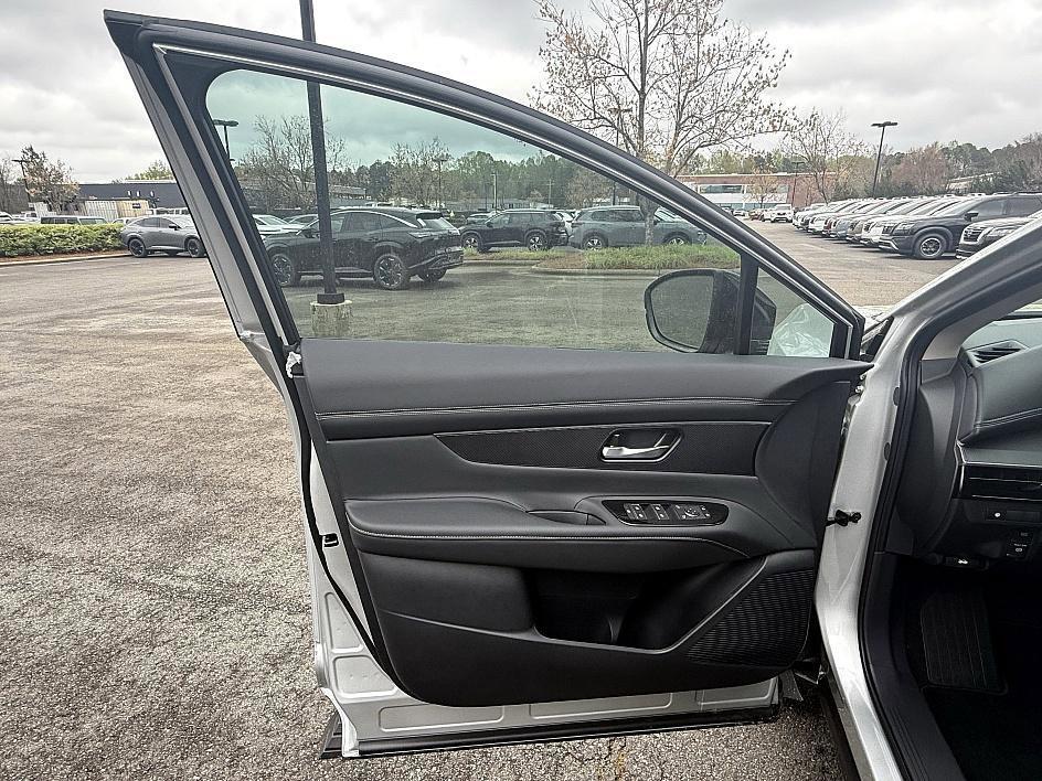 new 2025 Nissan Murano car, priced at $41,805