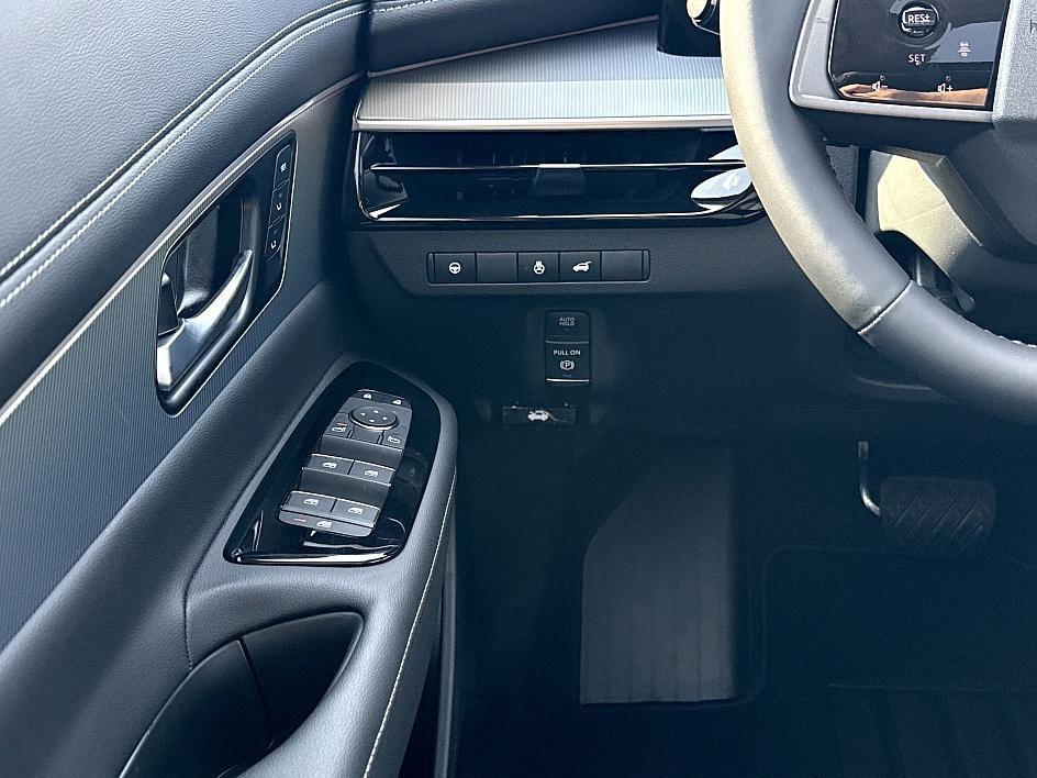 new 2025 Nissan Murano car, priced at $46,990