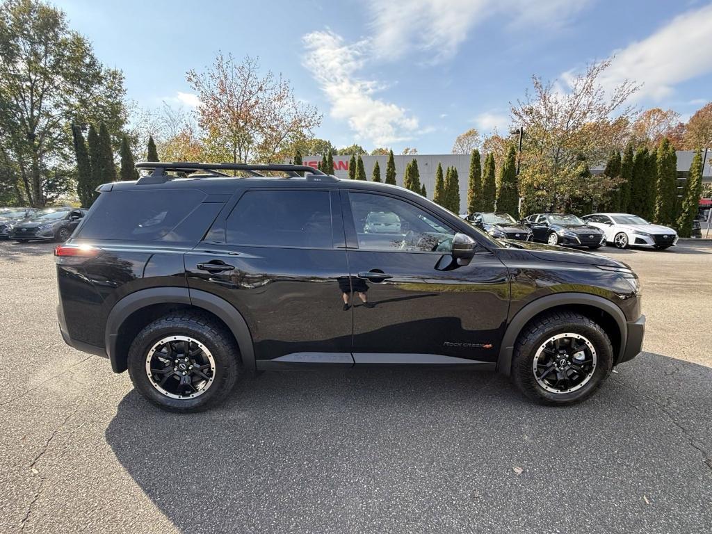 new 2025 Nissan Pathfinder car, priced at $43,400