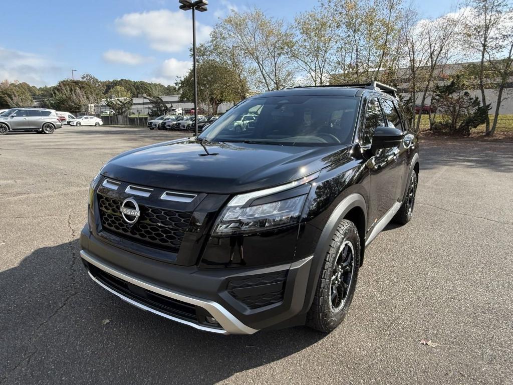 new 2025 Nissan Pathfinder car, priced at $43,400