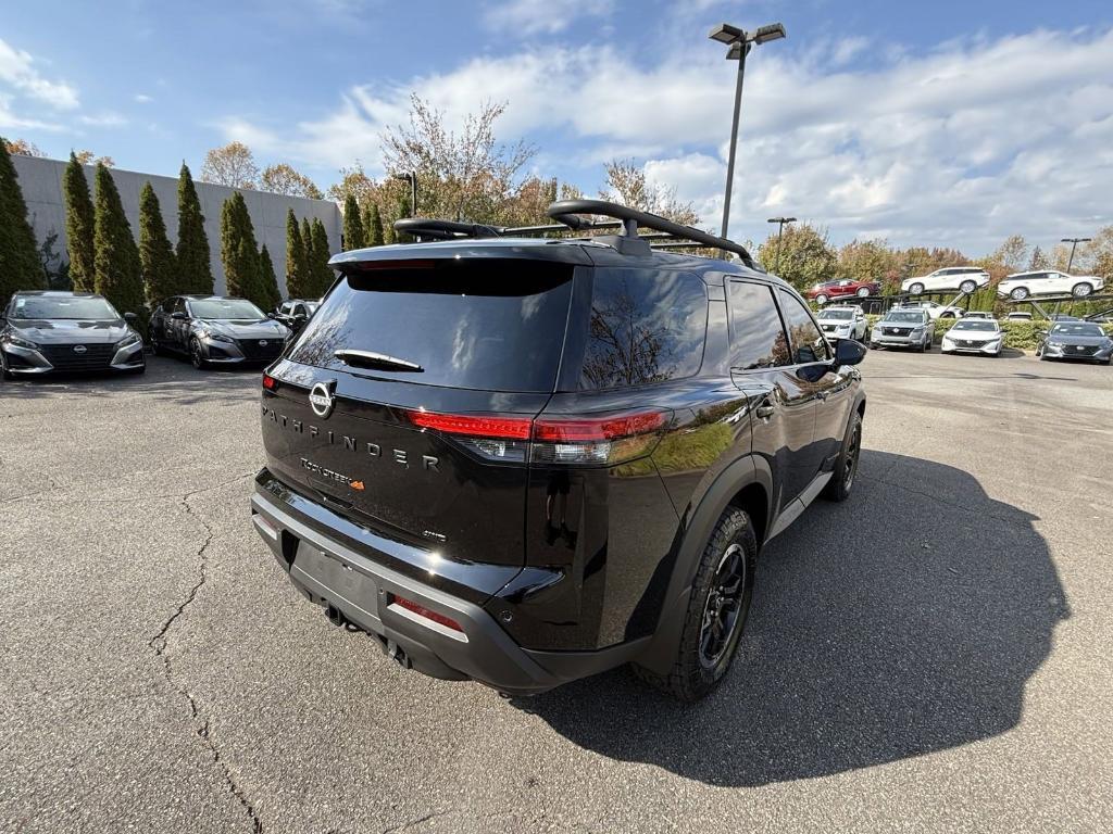 new 2025 Nissan Pathfinder car, priced at $43,400