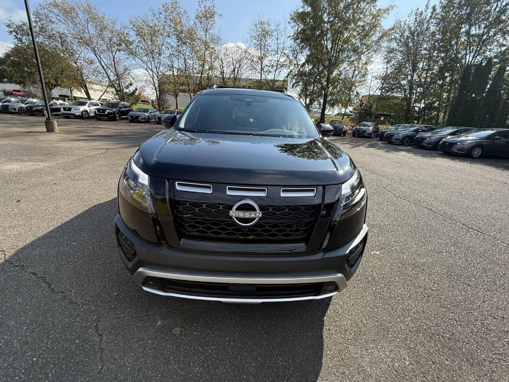 new 2025 Nissan Pathfinder car, priced at $43,400