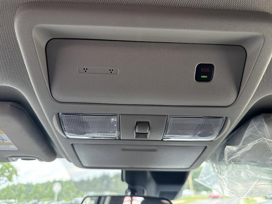 new 2025 Nissan Frontier car, priced at $34,619