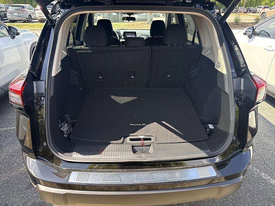 new 2025 Nissan Rogue car, priced at $30,256