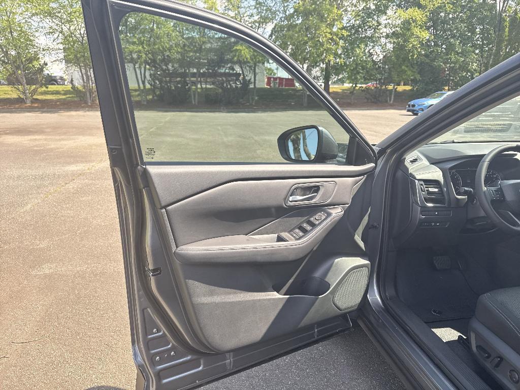 new 2025 Nissan Rogue car, priced at $30,146