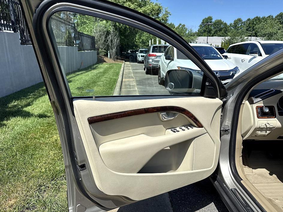 used 2011 Volvo XC70 car, priced at $11,422