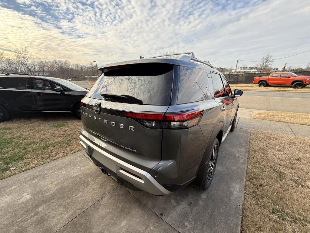 new 2025 Nissan Pathfinder car, priced at $48,765