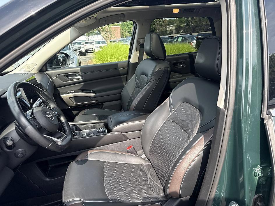 used 2023 Nissan Pathfinder car, priced at $37,882