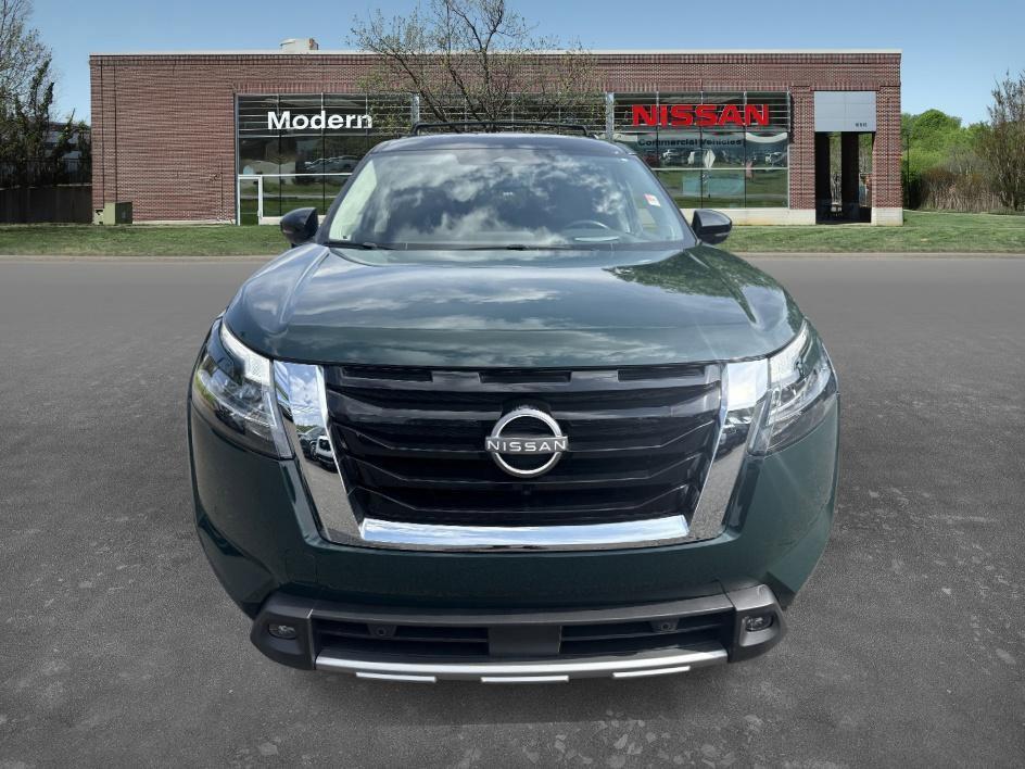 used 2023 Nissan Pathfinder car, priced at $37,882