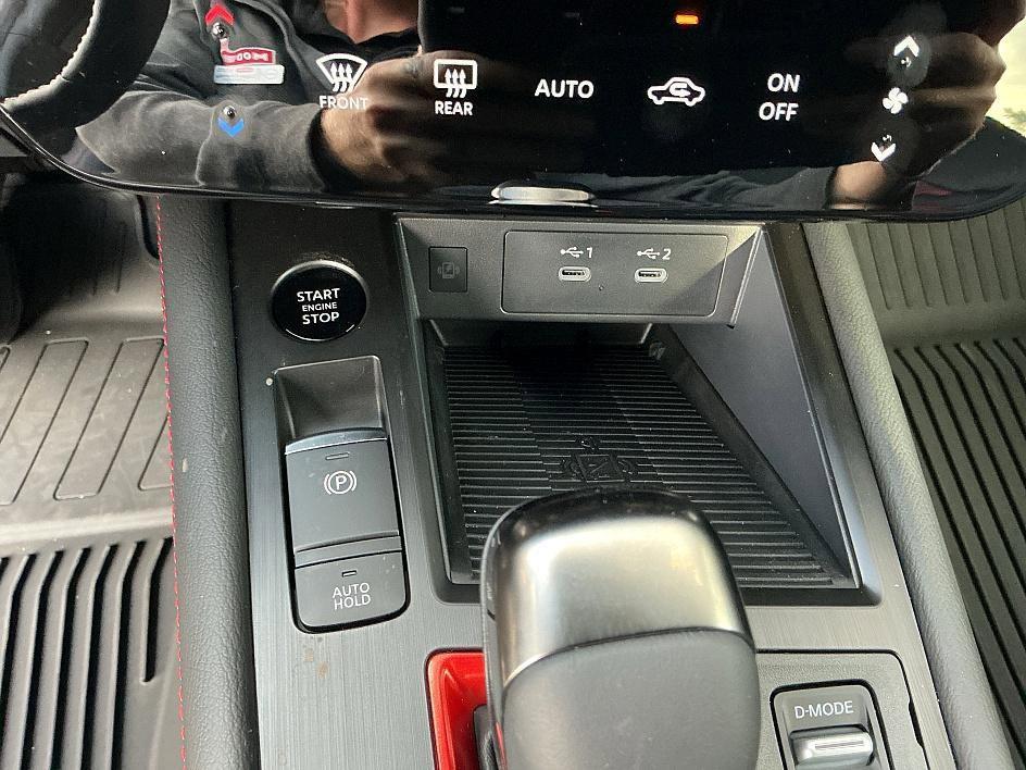 new 2025 Nissan Kicks car, priced at $26,280