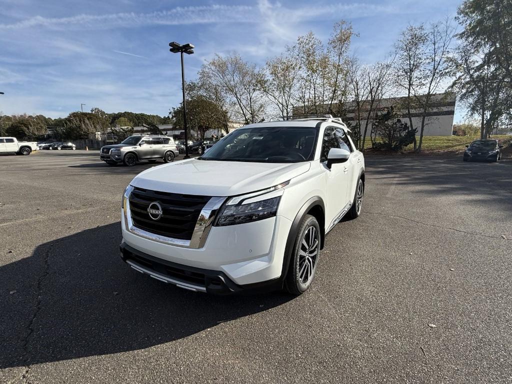 new 2025 Nissan Pathfinder car, priced at $48,240