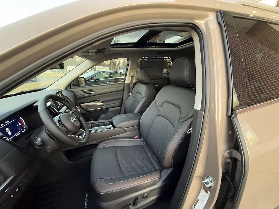 used 2025 Nissan Pathfinder car, priced at $53,981