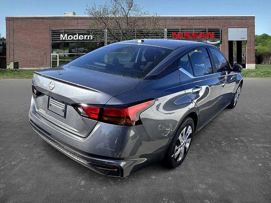 new 2025 Nissan Altima car, priced at $25,795