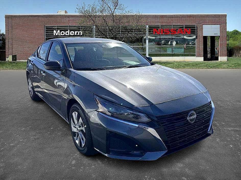 new 2025 Nissan Altima car, priced at $25,795