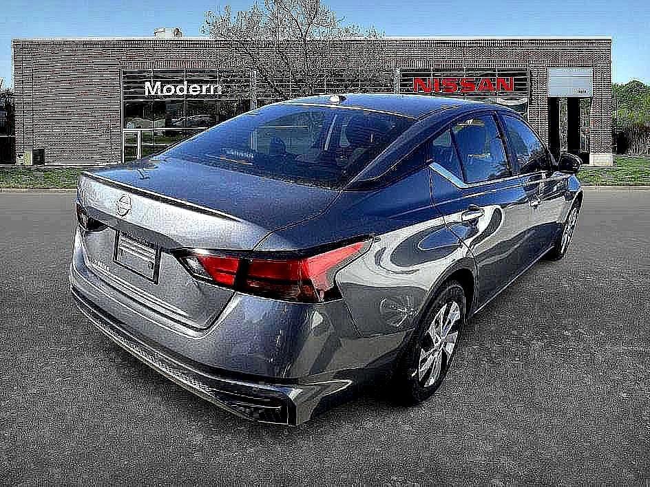 new 2025 Nissan Altima car, priced at $25,795