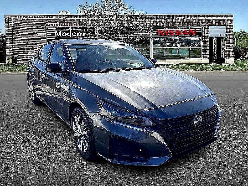 new 2025 Nissan Altima car, priced at $25,795