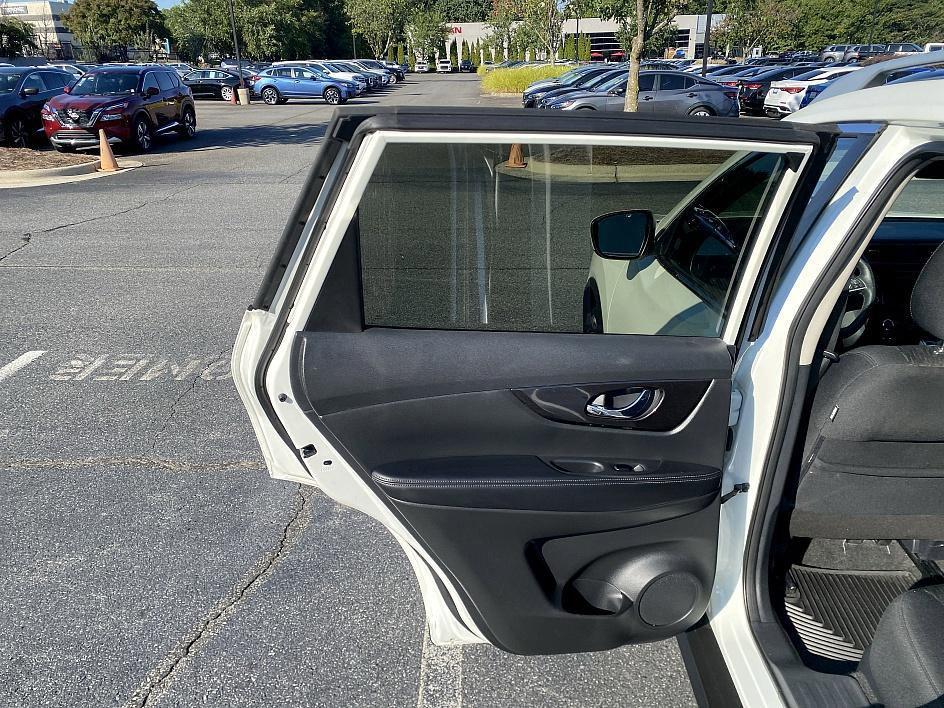 used 2019 Nissan Rogue car, priced at $17,531