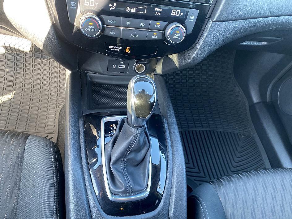 used 2019 Nissan Rogue car, priced at $17,531