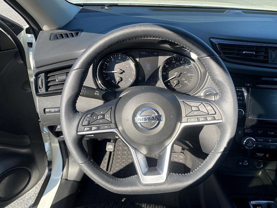 used 2019 Nissan Rogue car, priced at $17,531