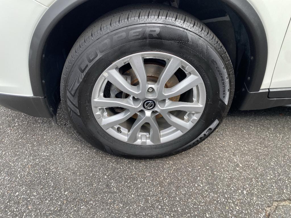 used 2019 Nissan Rogue car, priced at $17,531